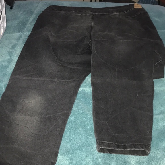 Guess Stretch Jeans - Picture 7 of 8